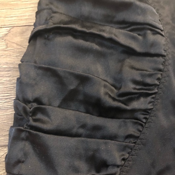 Marciano by guess black ruffle skirt size M - Picture 2 of 7